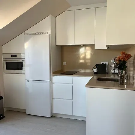 Apartamento Apartment *